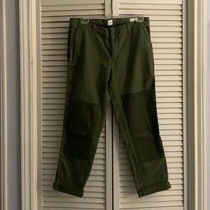Gap girlfriend chino size 8 pants